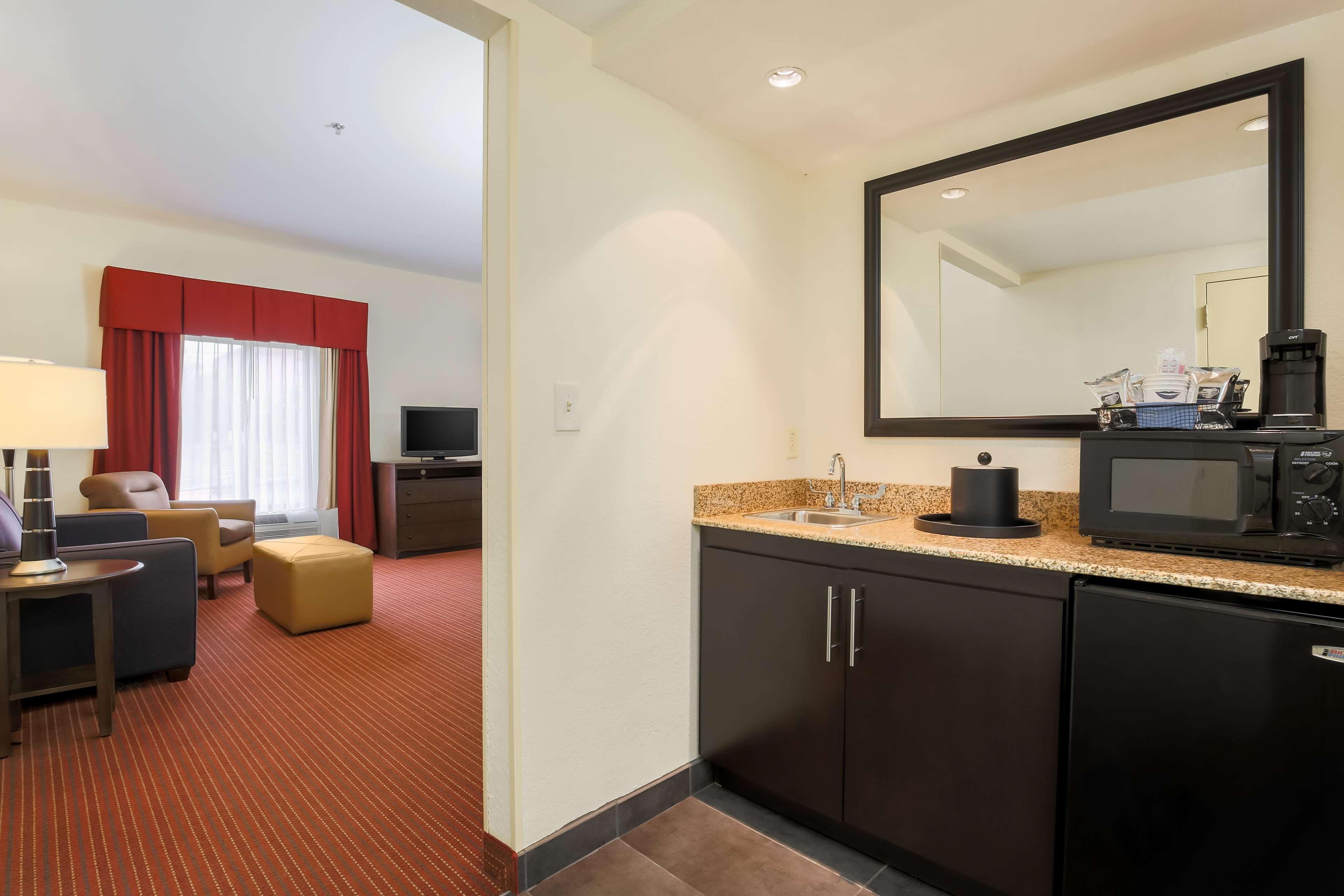 Hampton Inn Champaign/Urbana מראה חיצוני תמונה