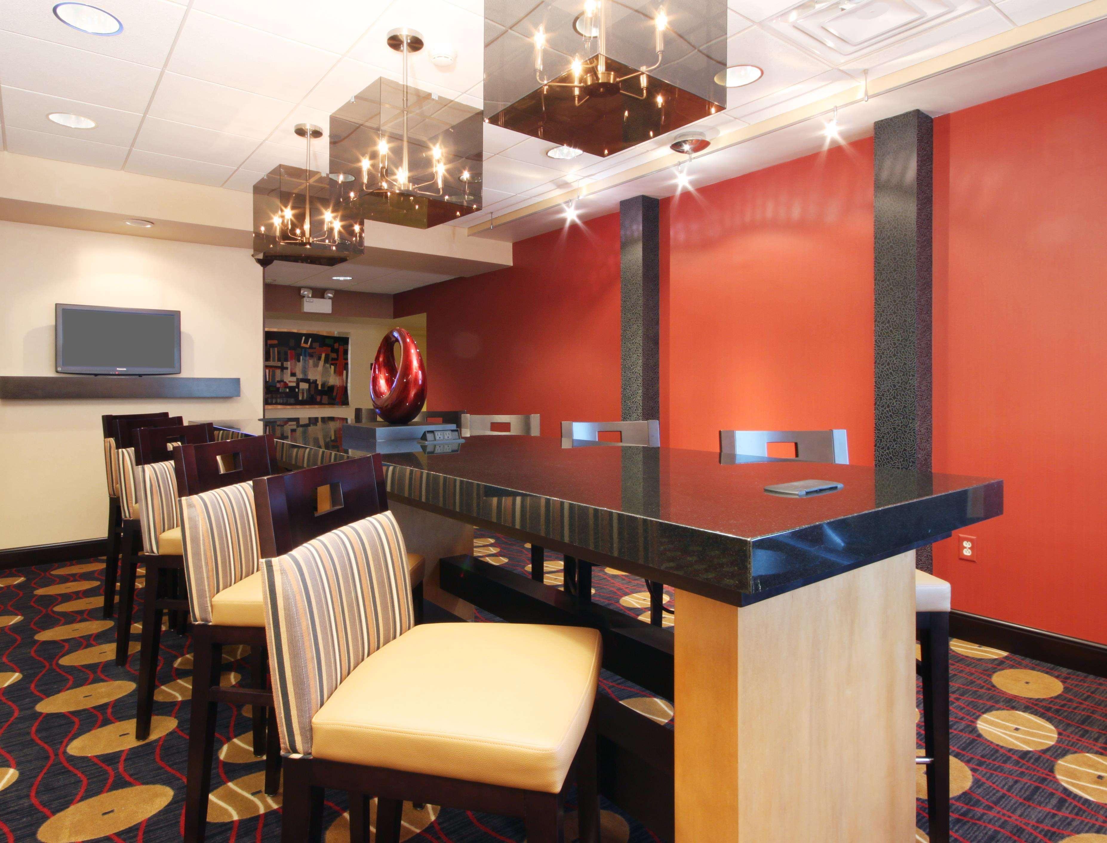 Hampton Inn Champaign/Urbana מראה חיצוני תמונה