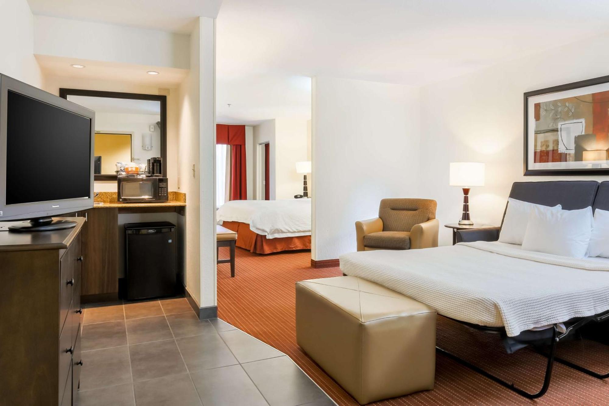 Hampton Inn Champaign/Urbana מראה חיצוני תמונה