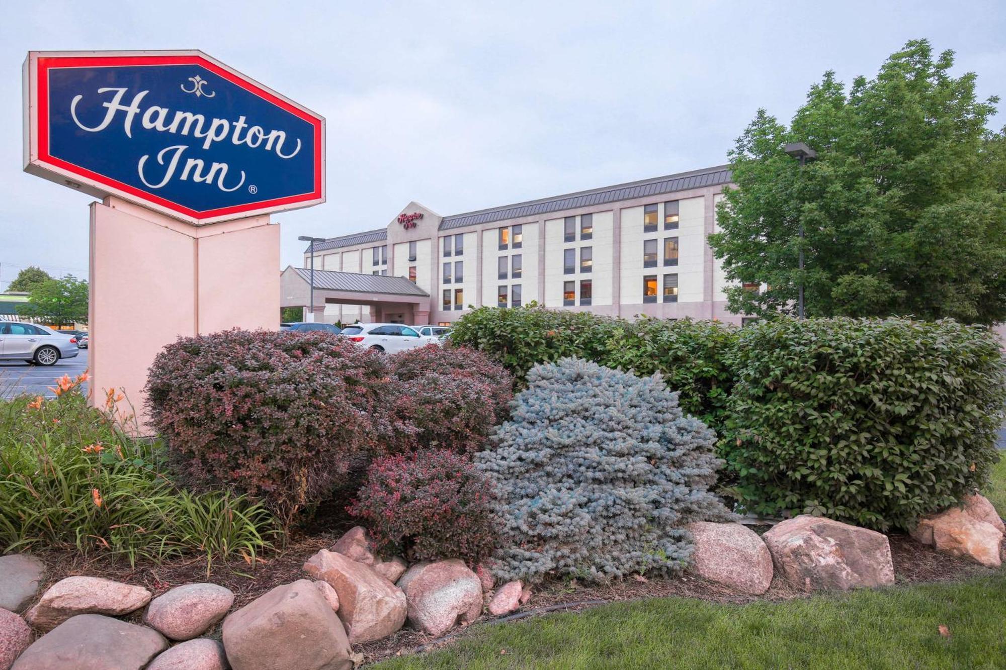 Hampton Inn Champaign/Urbana מראה חיצוני תמונה