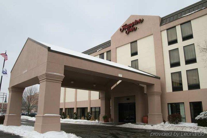 Hampton Inn Champaign/Urbana מראה חיצוני תמונה