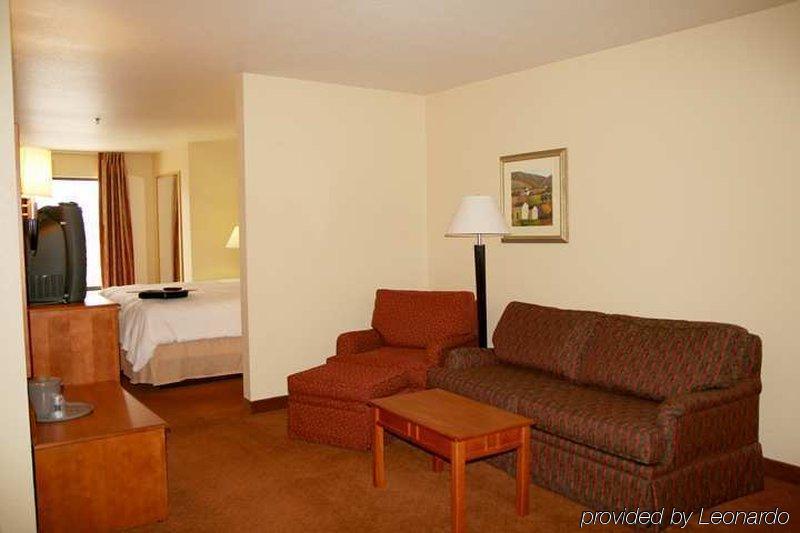 Hampton Inn Champaign/Urbana חדר תמונה